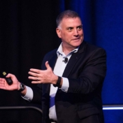 What Makes a Leadership Keynote Speaker Worth Listening To? - Scott Stein